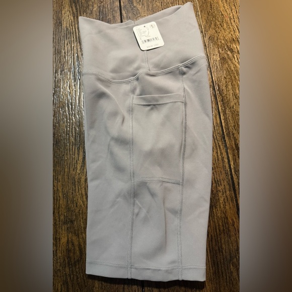 Free People Movement Epic Bike Shorts in Smoke. These are grey, silver SZ S NWT - Picture 5 of 6